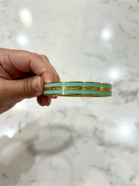 Marc Jacobs Gold & Aqua Enamel Slim Bangle